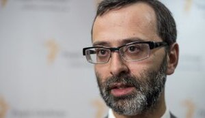 Суд заочно арештував екснардепа Логвинського