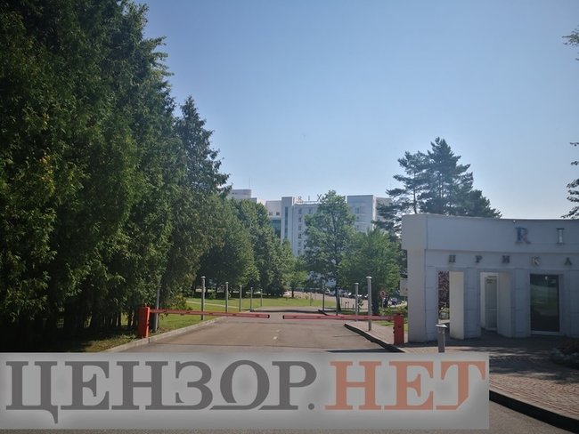 Зе-Трускавец: как слуги народа парламентскому уму-разуму учились 01