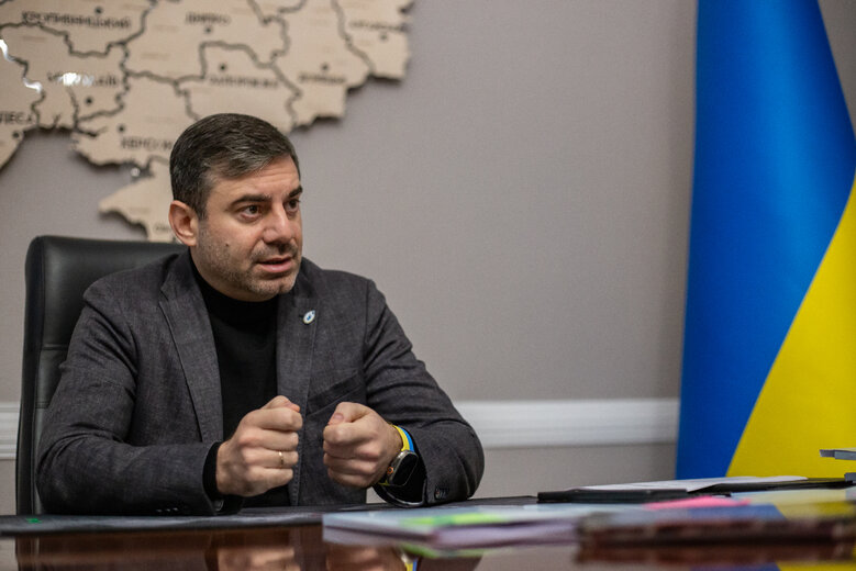 Омбудсман Дмитро Лубінець: Вкрадених з України дітей росіяни намагаються перевиховати в дусі русского мира. Для трудных детей є окремі спеціальні табори 01