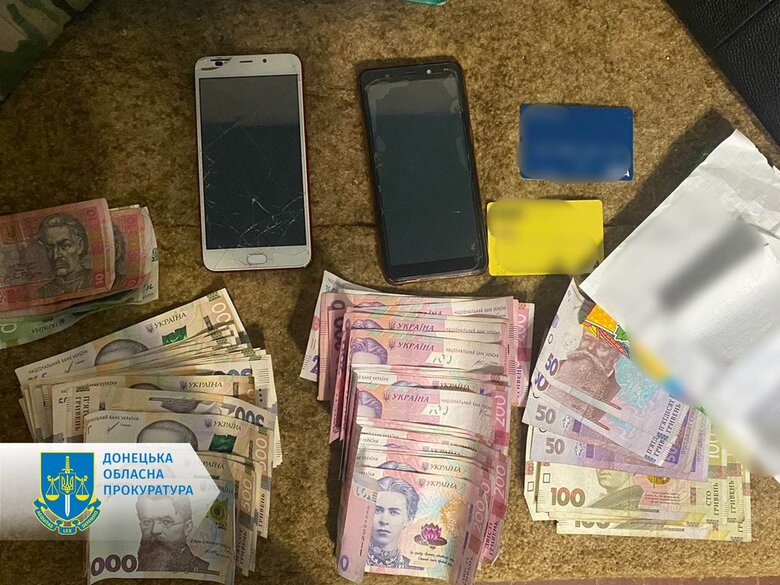 7 000 грн за час развлечений: в прифронтовом Славянске разоблачили бордель 03