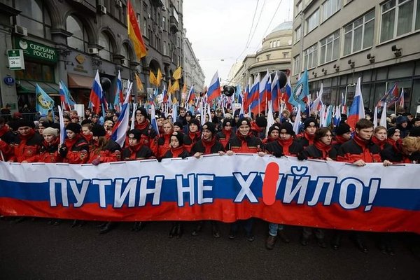 Минутка нежности в ВР, зеркальный ответ путинских фанатов, жертвы дубляжа. Свежие ФОТОжабы от Цензор.НЕТ 05