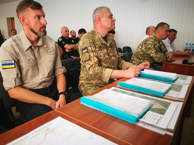 Первая официальная передача территорий, разминированных международной организацией, состоялась на Луганщине 02