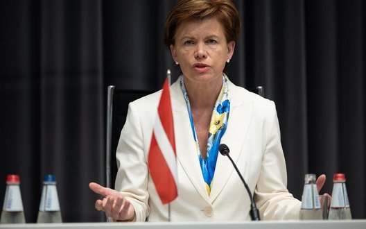 НАТО має збільшити витрати на оборону, - глава МЗС Латвії Браже