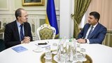 Реалізація "Північного потоку 2" - це повна залежність від Росії, - Гройсман