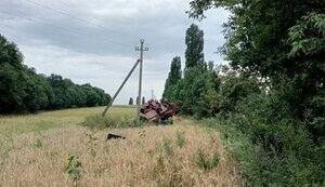 В Сумской области аграрий на комбайне подорвался на взрывчатке в поле, - Живицкий. ФОТОрепортаж