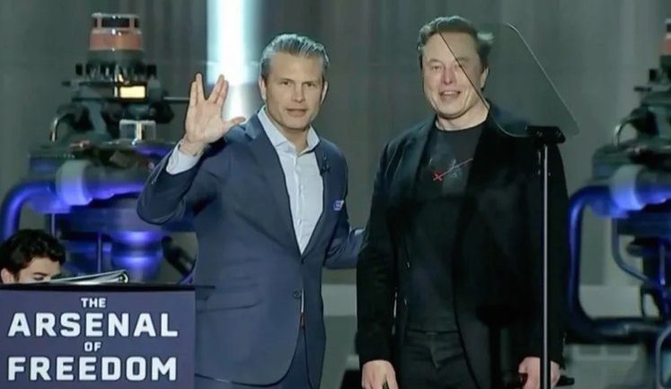 У Пентагоні заявили про плани інтегрувати до власної мережі чат-бот Grok Ілона Маска