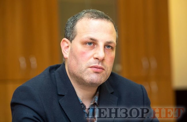 Начальник Департаменту у справах Майдану Офісу Генпрокурора Олексій Донський: Справа, яка може пояснити, кому потрібні були масові вбивства 20 лютого, гальмується в суді 01