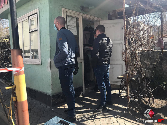 В центре Одессы обрушилась стена старинного дома 09
