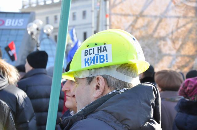 Активісти блокади Донбасу збираються ставити "редут" біля АП 28