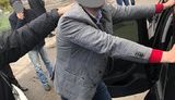 Под Киевом на крупной взятке задержали двух экологов: названы фамилии. ФОТОрепортаж