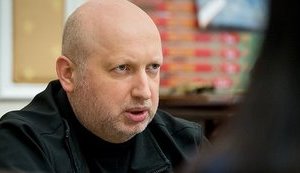 "Если бы парламент не принял решение 22 февраля, Янукович мог бы удержаться в Харькове, возглавив пророссийские силы при полной поддержке Москвы", - Александр Турчинов