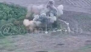 Пилот МиГ-29 "разбирает" американскими высокоточными крылатыми бомбами российский укрепленный район с пехотой. ВИДЕО