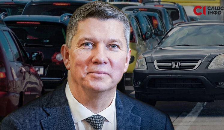 Т.в.о. глави Мінкульту Карандєєв їздить на незадекларованому авто й порушує правила, - ЗМІ