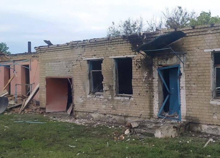 Унаслідок обстрілу Дніпропетровщини поранень зазнав 8-річний хлопчик, окупанти атакували транспортне підприємство, - ОВА 05