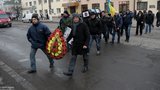 В центре Умани организовали похороны "Якуневича" и пронесли гробы с руководителями Партии регионов. ФОТОрепортаж