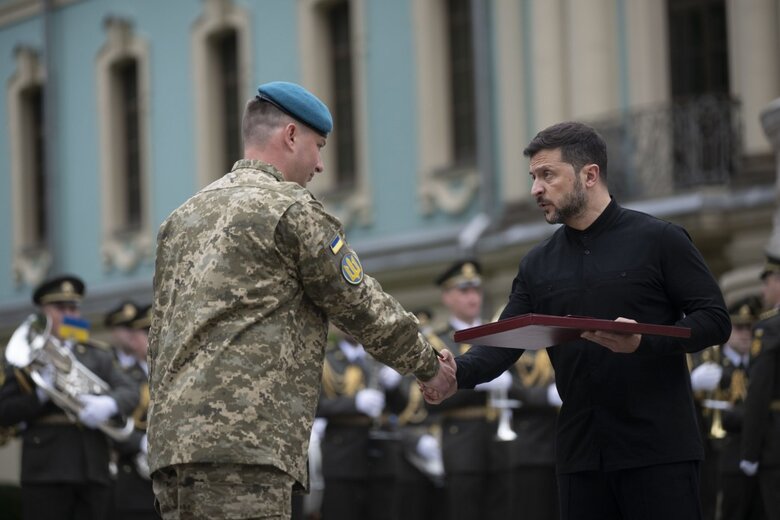 Награждение Героев Украины