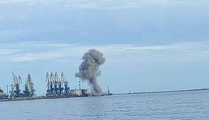 В оккупированном Бердянске произошел взрыв на подстанции: обесточена ремонтная база захватчиков, - СМИ