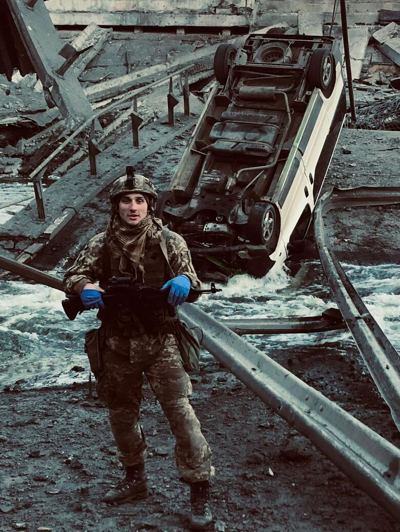 Десантник Віталій Возіян: Бойове завдання - штурмувати аеродром у Гостомелі. Росіяни вже були там 07