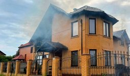 Російські війська завдали ракетного удару по житловій інфраструктурі Одеської області.
