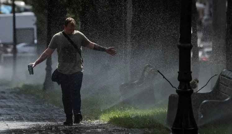 Due to heat, hourly power outages will be in effect from 5:00 p.m. to 10:00 p.m., - Ukrenergo