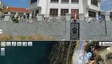 Жена депутата-коммуниста построила шикарный особняк на берегу моря. ФОТО