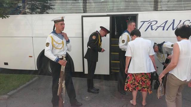 военные