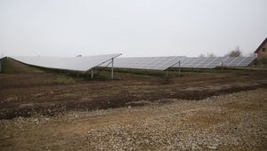 Литовская компания открыла на Прикарпатье солнечную электростанцию