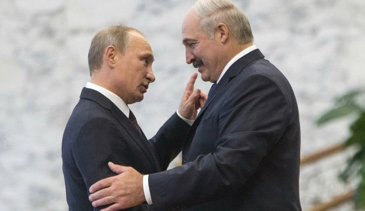 Беларусь вряд ли войдет в состав РФ в ближайшее время, надо идти шаг за шагом, - Лукашенко