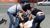 Стрілянина в Києві: трьох учасників конфлікту, під час якого було поранено співробітника СБУ, затримано, - прокуратура. ФОТО