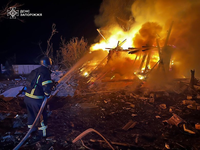 Наслідки обстрілу Запоріжжя
