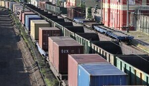 АРМА передало в управління 434 російські залізничні вагони