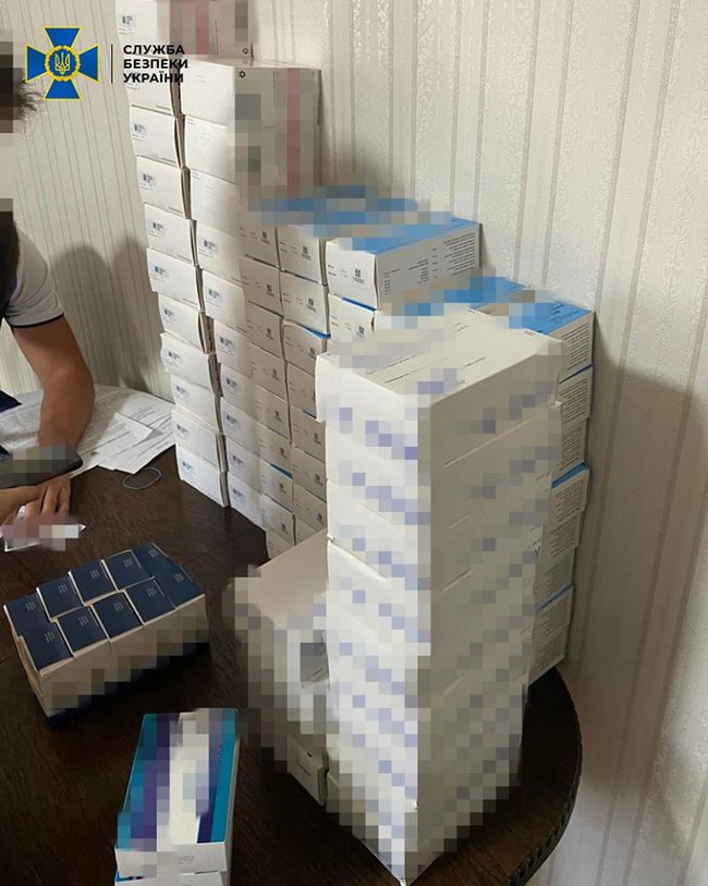 Блокирована продажа контрабандных медпрепаратов сомнительного качества для лечения онкологических и сердечно-сосудистых заболеваний, - СБУ 02