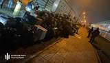 В Україну намагалися ввезти брендові товари на 40 млн грн під виглядом штучних ялинок, - ДБР. ФОТО