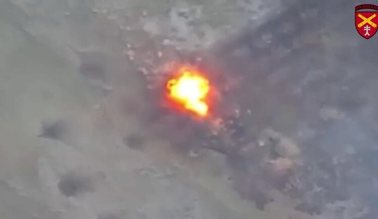 Soldiers of 44th SAB destroyed camouflaged enemy "Msta-B" and "D-30" howitzers and field ammunition depots. VIDEO