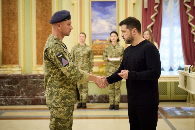 Награждение военных