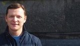 Олег Ляшко для "молодых ребят без зелени" - "президент Украины" в голубом свитере. ФОТО