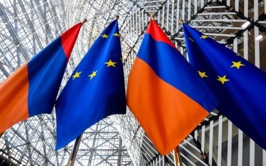 Парламентські вибори почалися у Вірменії: громадяни обирають