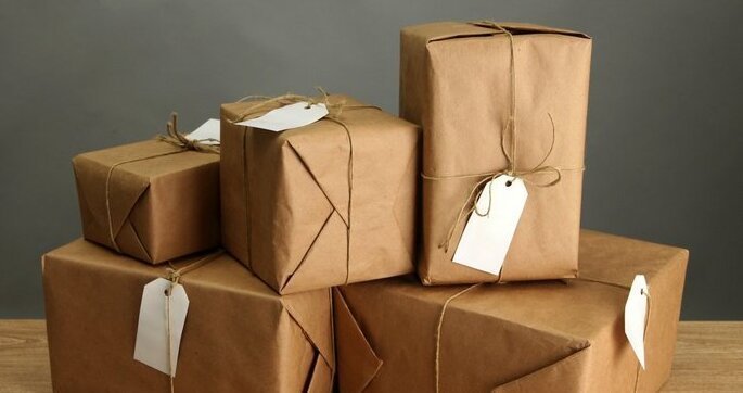 Фіскальна операція "стригти свиню", або кому насправді потрібне оподаткування посилок