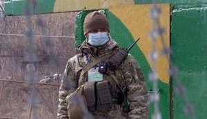 COVID-19 выявлен у правоохранителя на блокпосту в зоне ООС