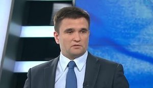 В России удерживают более шестидесяти украинских политзаключенных - Климкин