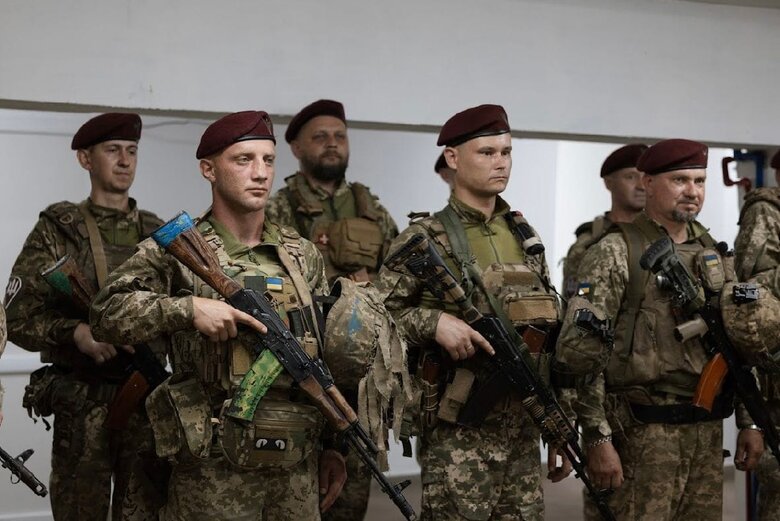 Сирський на сході