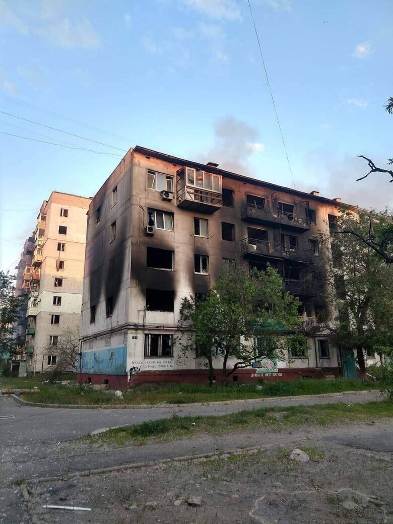 Росіяни увійшли у центральні райони Сєверодонецька. Обстріли Луганщини не припиняються, - Гайдай 05