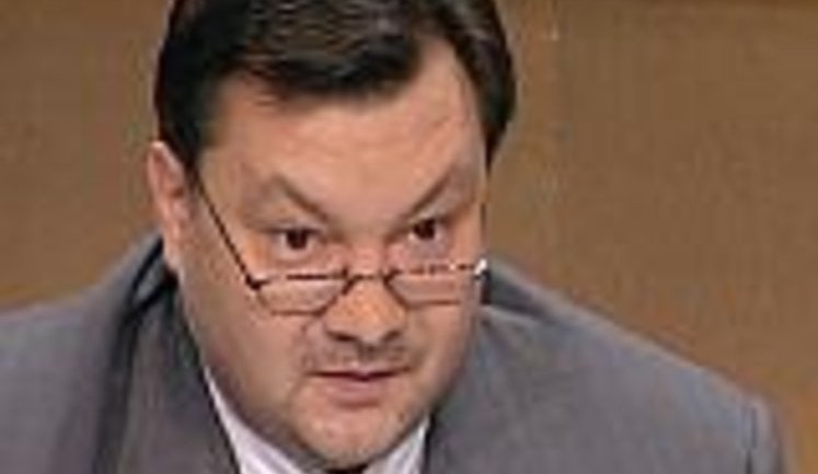 Пиховшек: Не надо договариваться с Тимошенко - Президенту Януковичу достаточно вывести на улицу войска! Против снега... ВИДЕО.