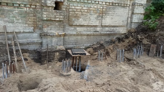 Ні - руйнуванню історичного Києва!: активісти протестують проти забудови маєтку 19 століття в центрі столиці 32