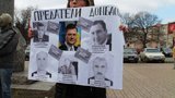 Янукович возглавил список "предателей Донбасса". ФОТО