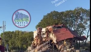 Russian forces have struck market in suburbs of Odesa: social media reports claim that "7th Kilometre" has been destroyed. VIDEO