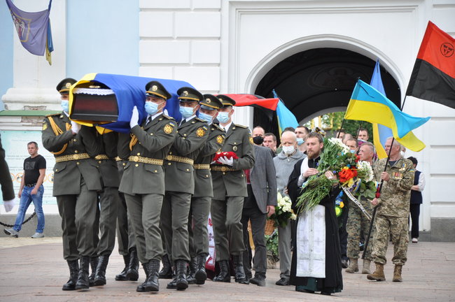 С умершим ветераном ОУН-УПА и дивизии Галичина Орестом Васкулом простились в Киеве 59