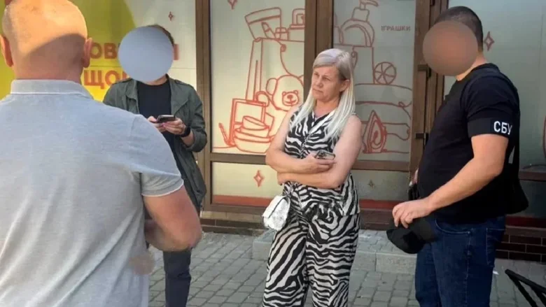 В Закарпатье преподавательницу колледжа задержали за участие в схеме с отсрочками от мобилизации