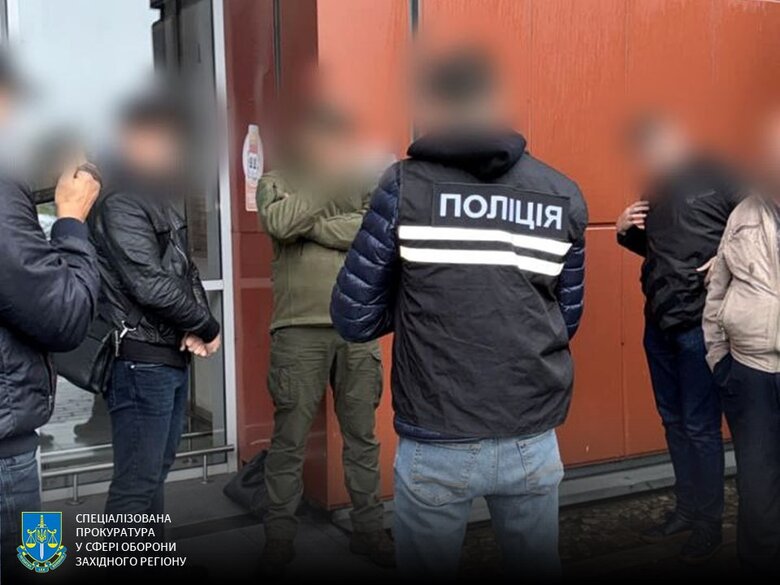 У Львові затримали співробітника ТЦК: хотів відкупити п'яного колегу від перевірки