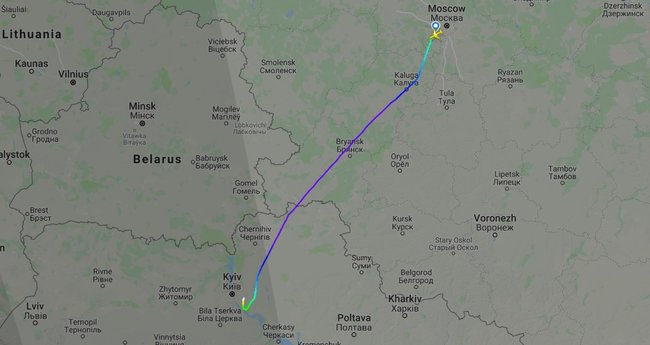 Літак спецзагону Росія сів у Борисполі 01